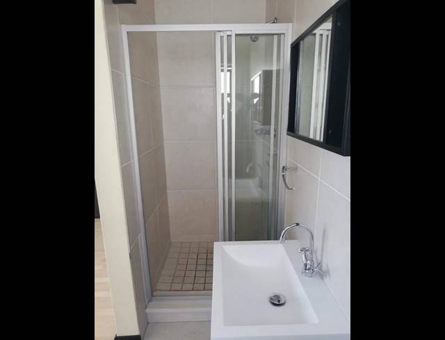 2 BEDROOM APARTMENT FOR SALE IN BASSONIA